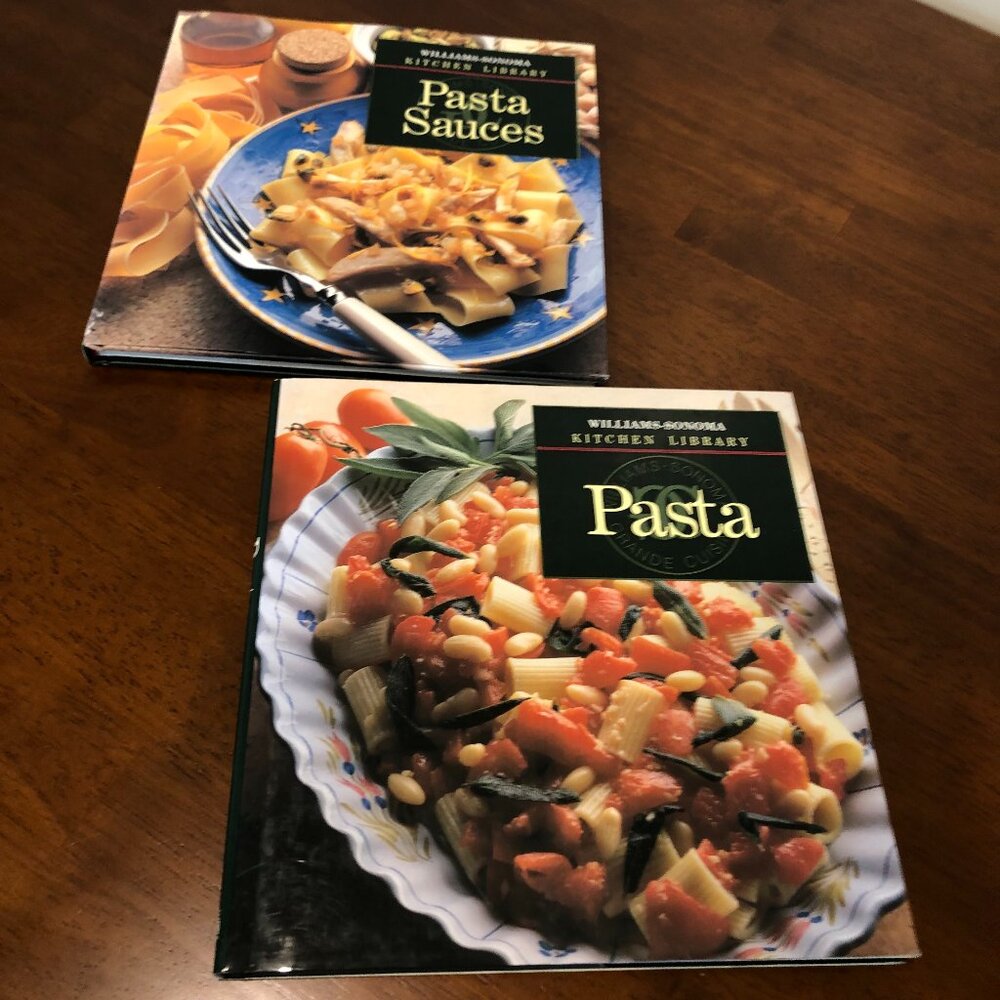 Williams Sonoma Pasta & Pasta Sauces Pre-Owned Vintage Cookbook Bundle o…